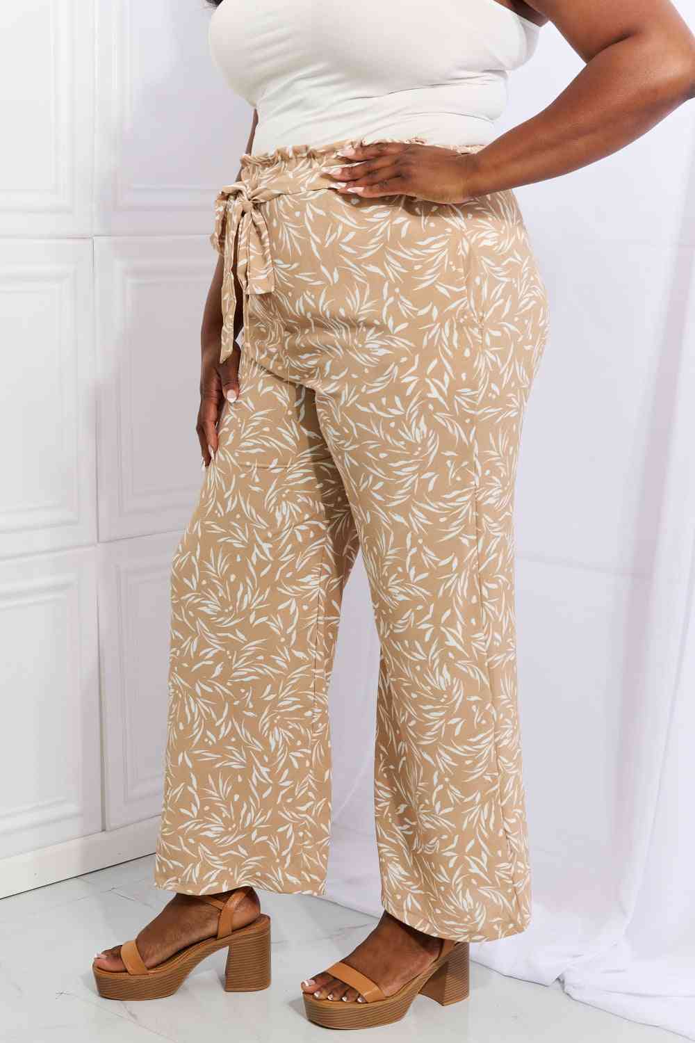 Heimish Right Angle Full Size Geometric Printed Pants in Tan