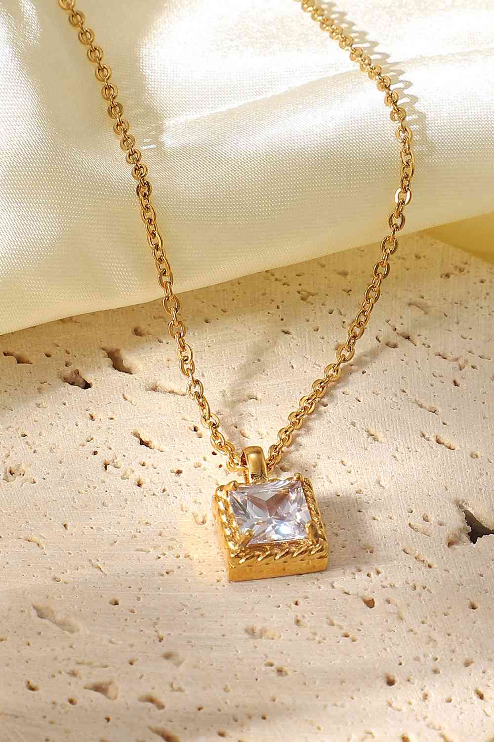 Rhinestone Pendant Gold-Plated Necklace