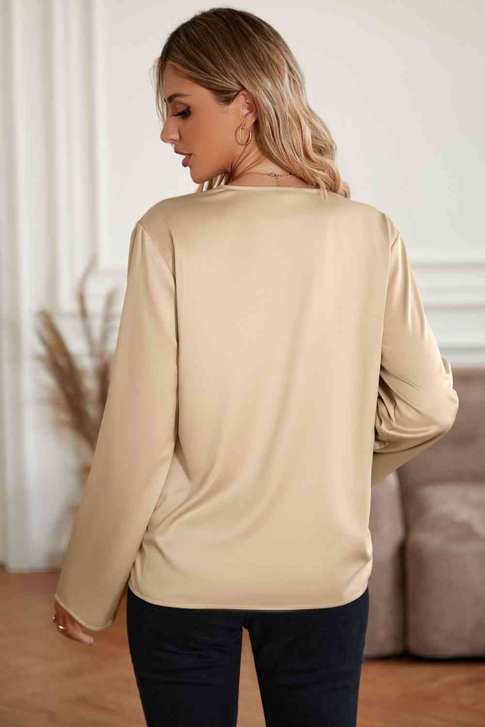 Roll-Tab Sleeve Collared Neck Blouse