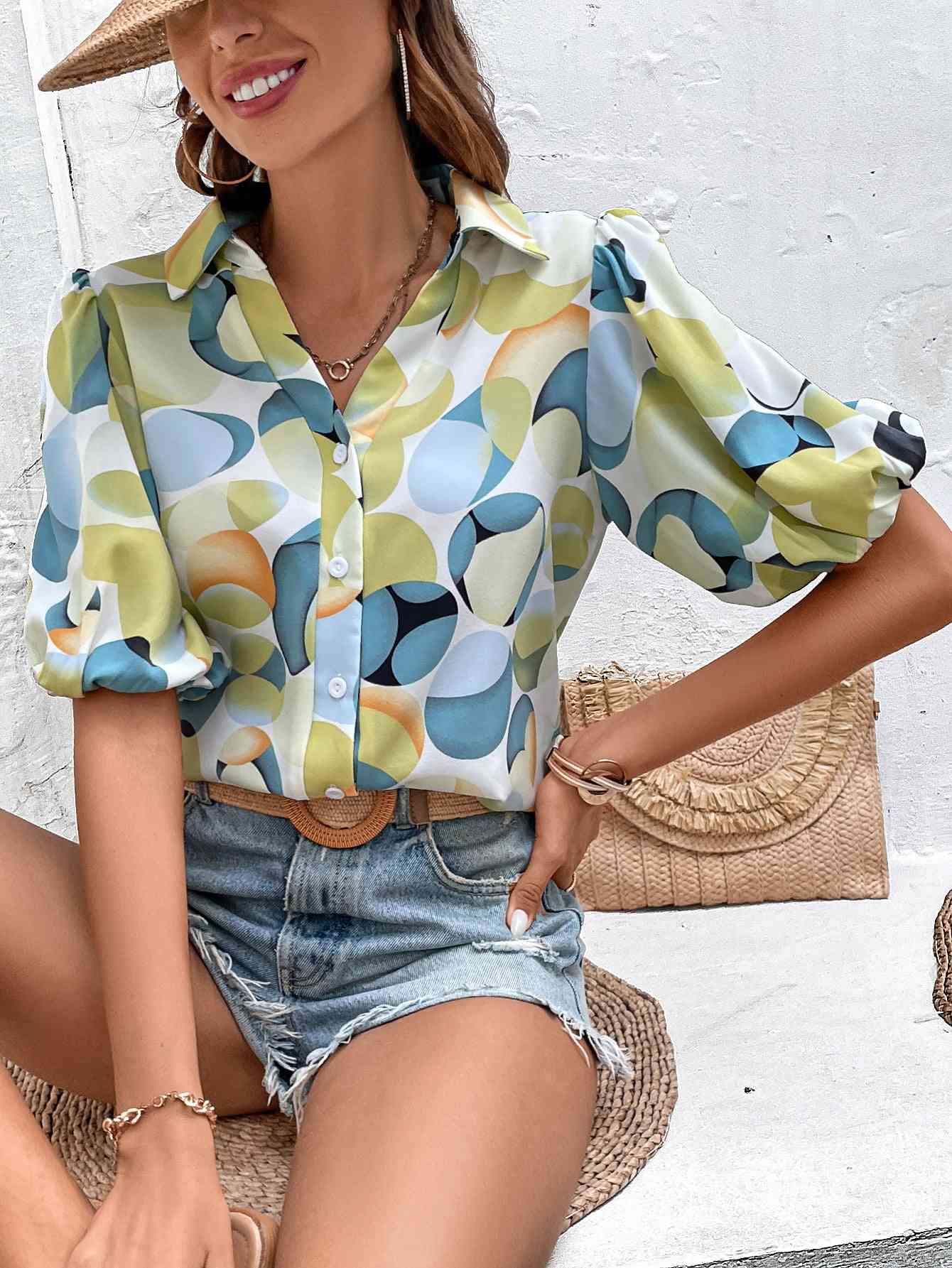 Printed Short Puff Sleeve Shirt