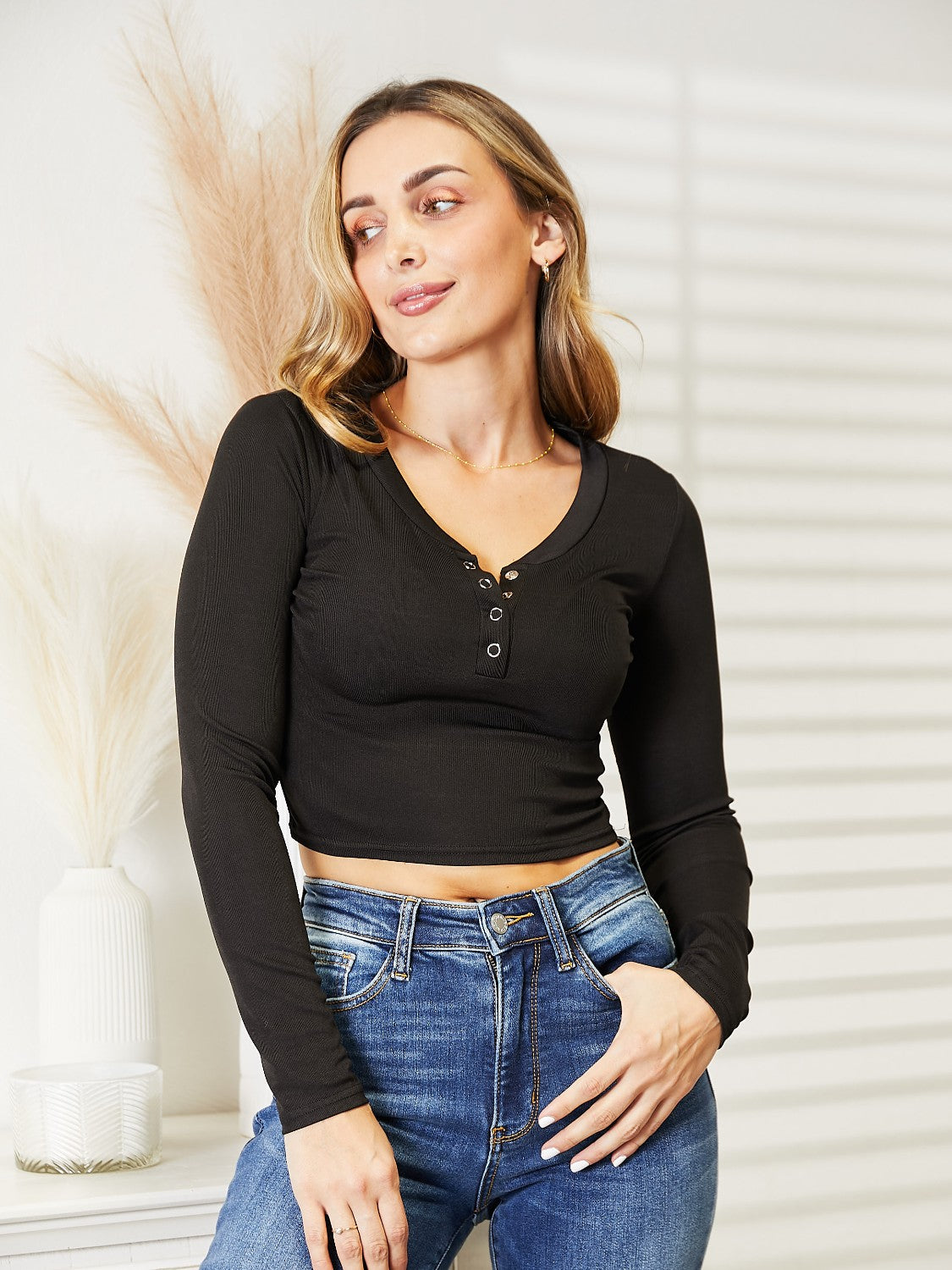 Half Snap Long Sleeve Crop Top