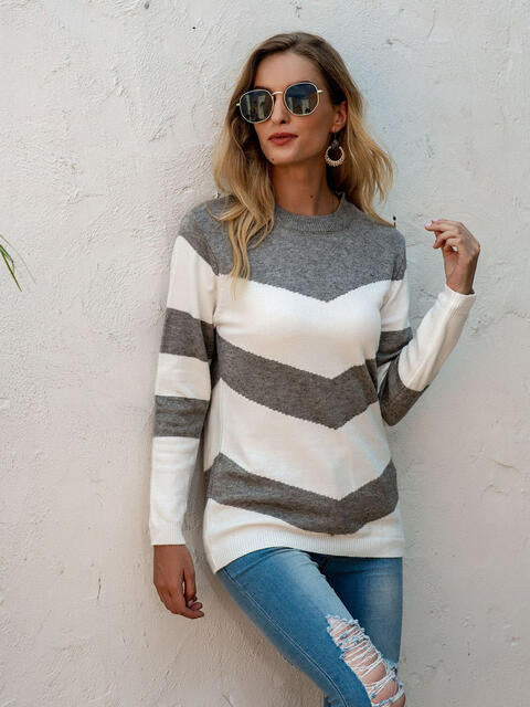 Two-Tone Round Neck Sweater