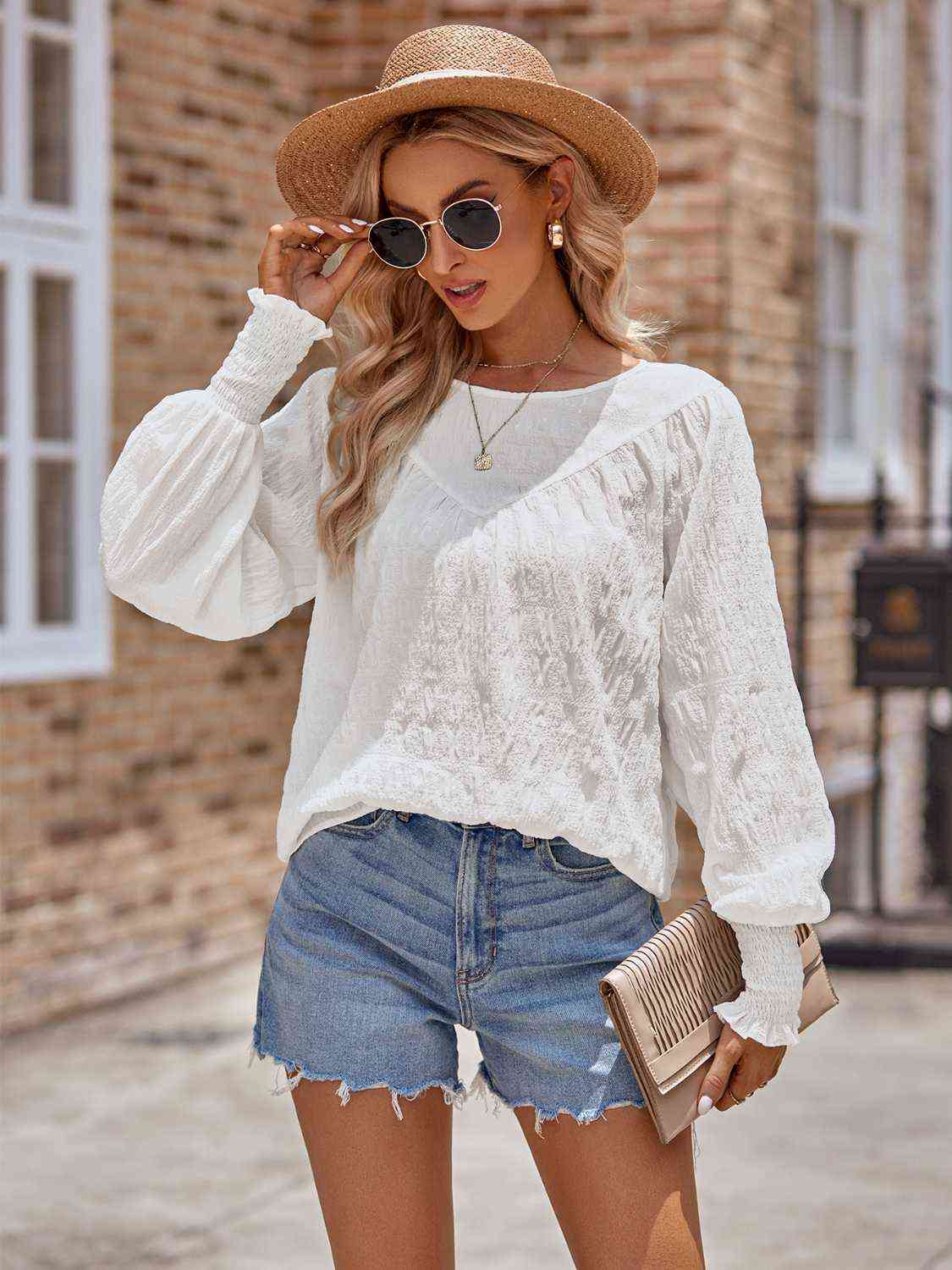 Round Neck Lantern Sleeve Blouse