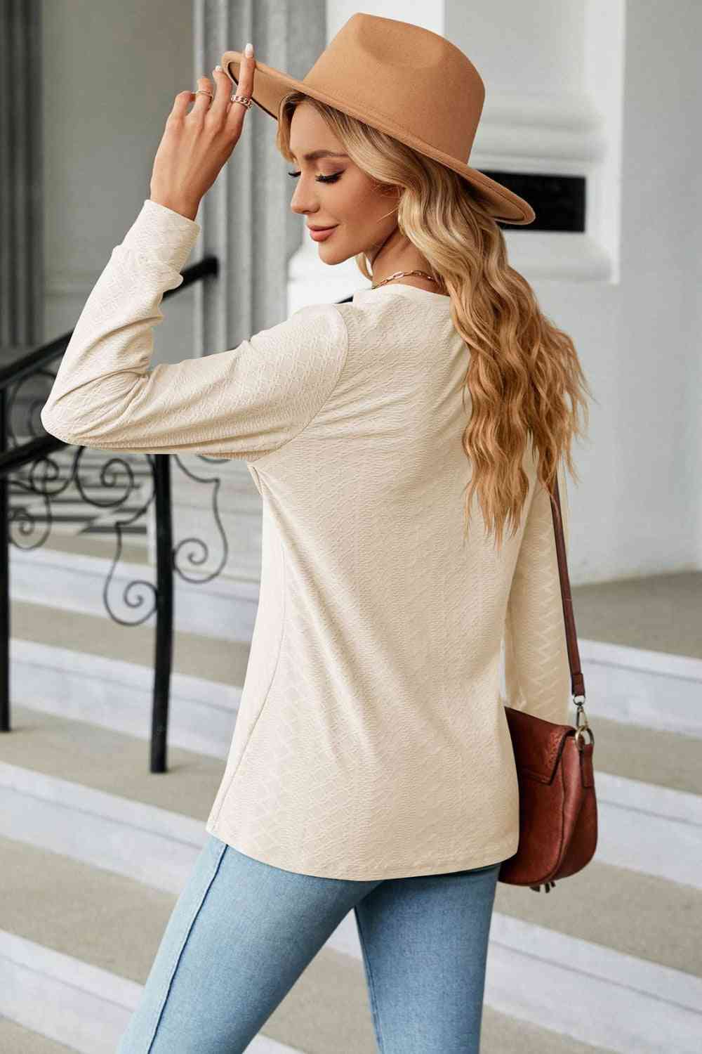 Notched Neck Long Sleeve Buttoned Blouse